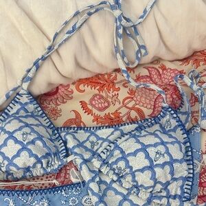 NWT roller rabbit top size medium.